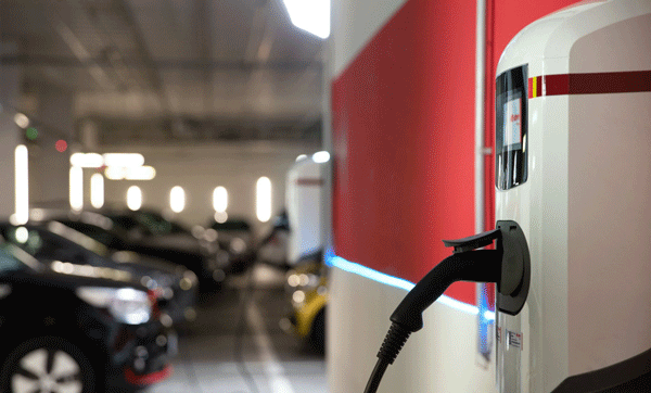ladestation-parkhaus-foto_eon_klein